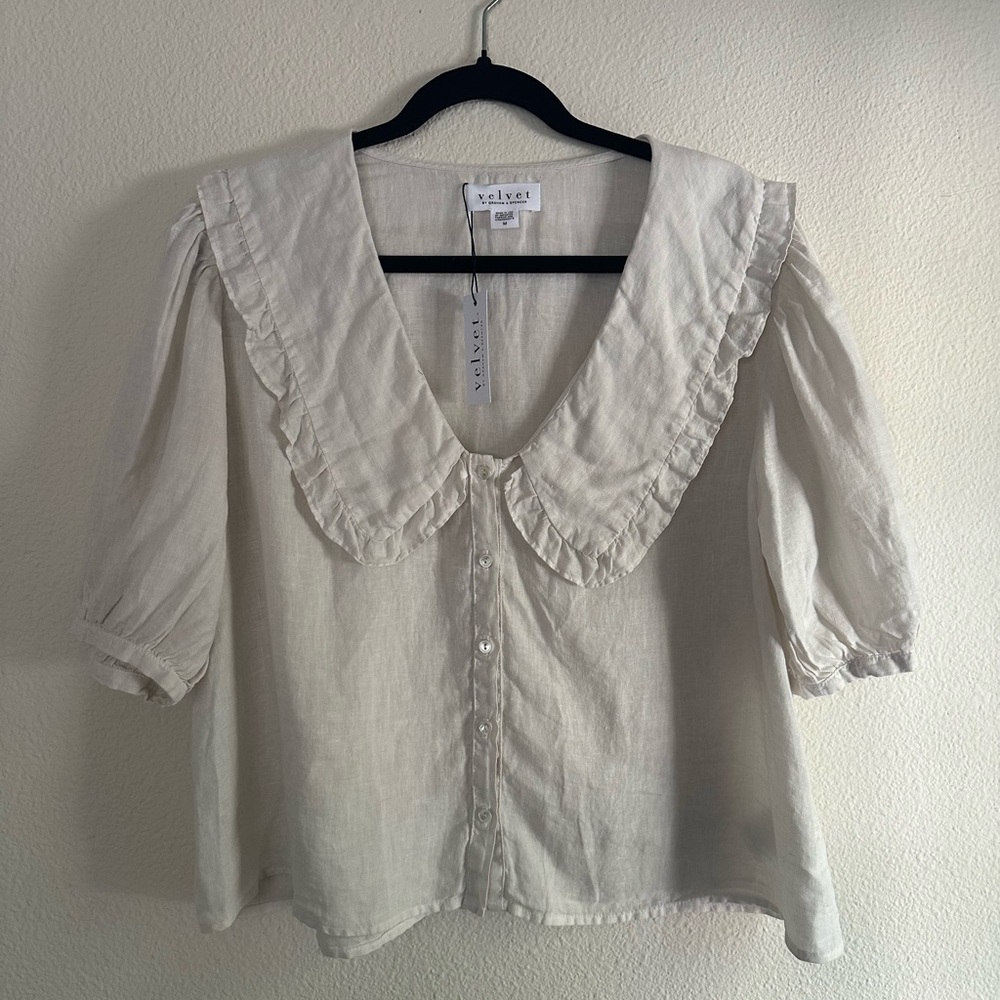 Velvet by Graham & Spencer Cream Ruffled Blouse